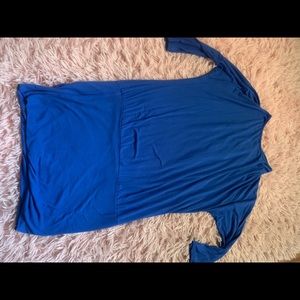 Blue long sleeve tunic top